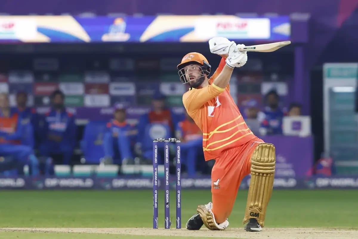 Vince, Khushdil Lead Karachi to Victory in High-Scoring Clash Against Multan