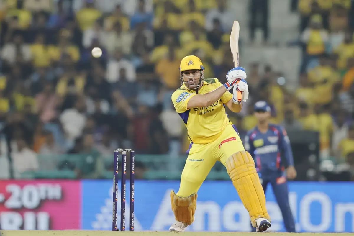Dhoni, Noor and Jadeja snap CSK's losing streak