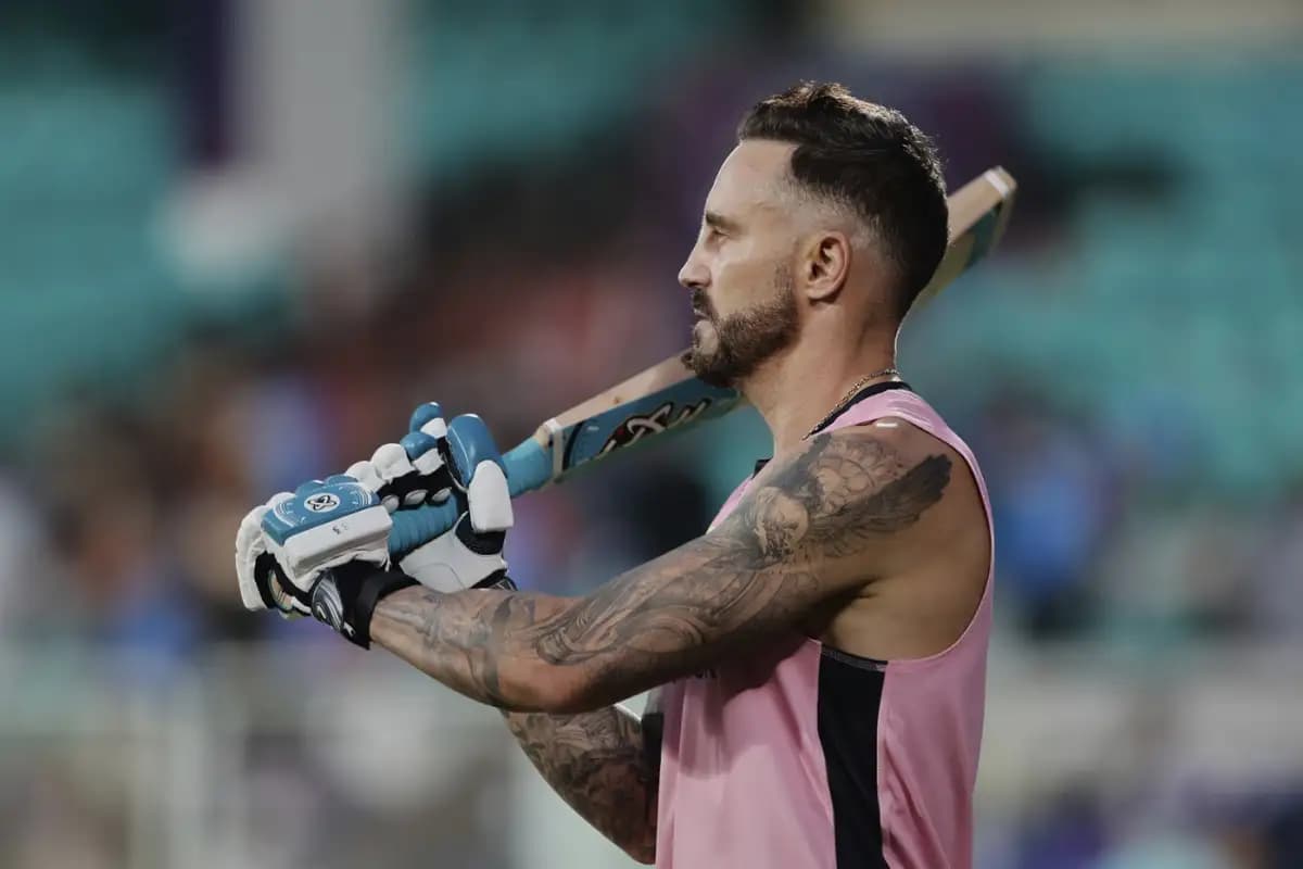 Axar optimistic about du Plessis returning for DC's next match