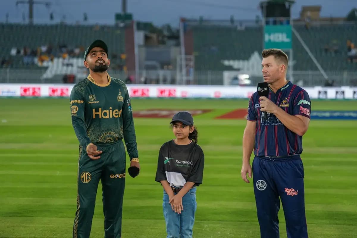 Karachi Kings Outgun Zalmi in Run-Fest to Seal PSL 2025 Playoff Spot