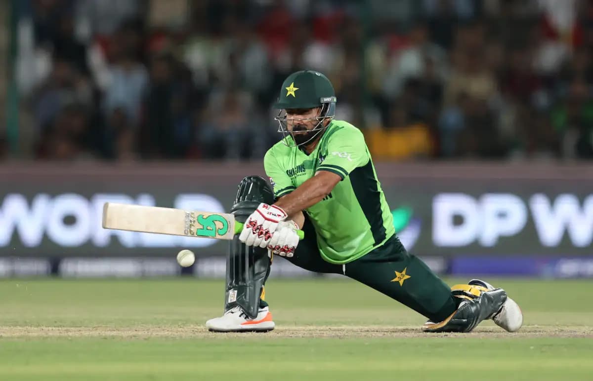 Khushdil Shah penalized for collision with Foulkes in Christchurch