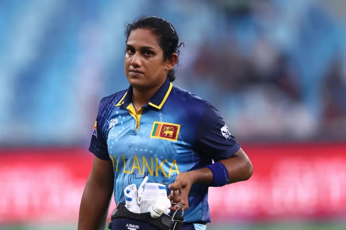 Rain forces washout of series decider, ending the series at 1-1