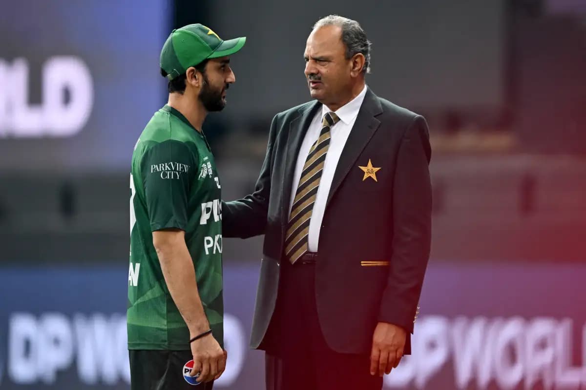 Agha Questions Fakhar’s Dismissal, Suggests Ball Bounced Before Reaching Keeper