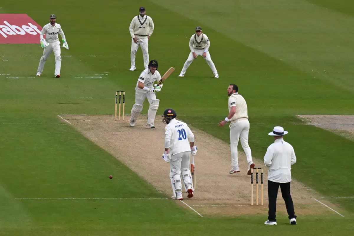 Lamb’s Five-Wicket Haul Powers Sussex to Commanding Win Over Kent