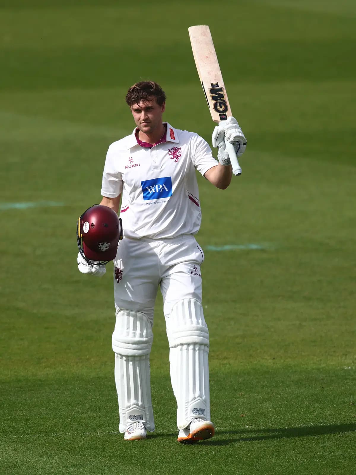 Gregory anchors Somerset's resistance after Clark's breakthrough spell