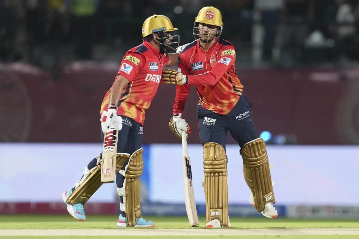 Arya and Inglis Lead Punjab Kings to Dominant Win Over Mumbai Indians, Seal Top-Two Finish