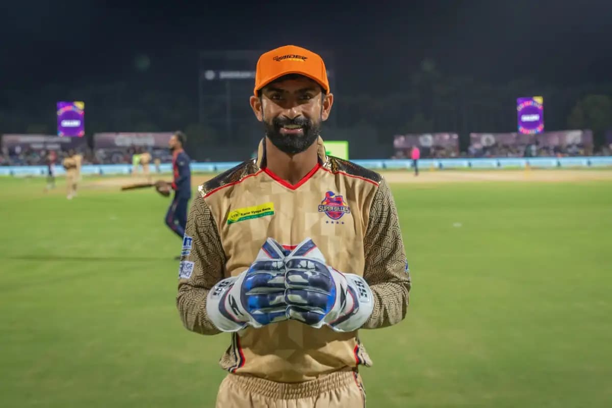Jagadeesan Called Up to Replace Injured Pant in India Squad for Fifth Test at The Oval