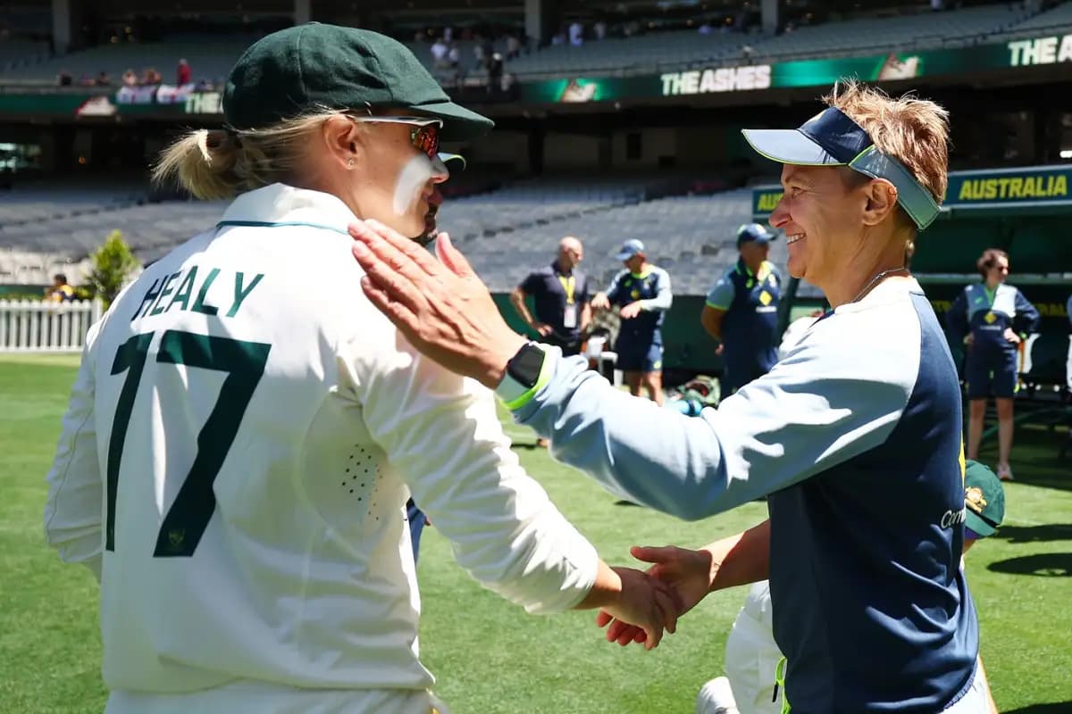 Alyssa Healy Rules Out ODI World Cup Farewell, Eyes New Milestone as Injuries Renew Hunger
