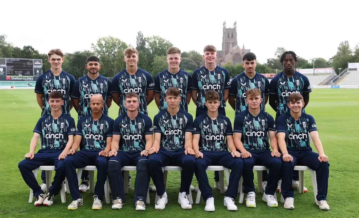 "Essex Secure Mitchell Killeen in Two‑Year Deal from Durham