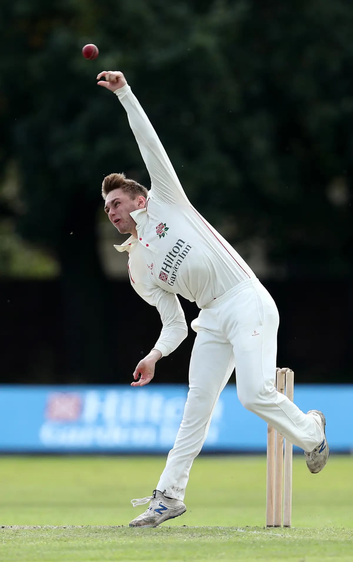 Jack Morley Spins Derbyshire into Dominant Position Against Gloucestershire
