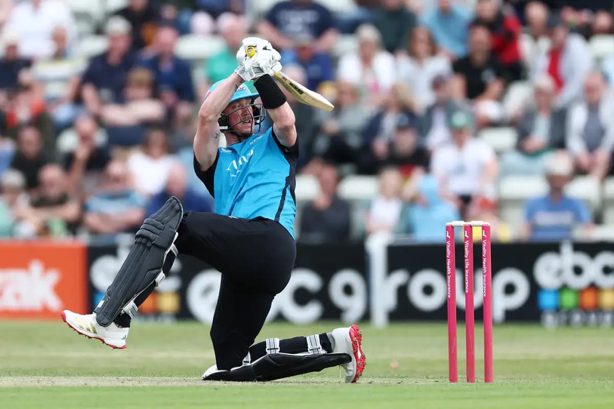 Adam Hose Makes Hampshire Pay with Record-Breaking 266 at the Utilita Bowl