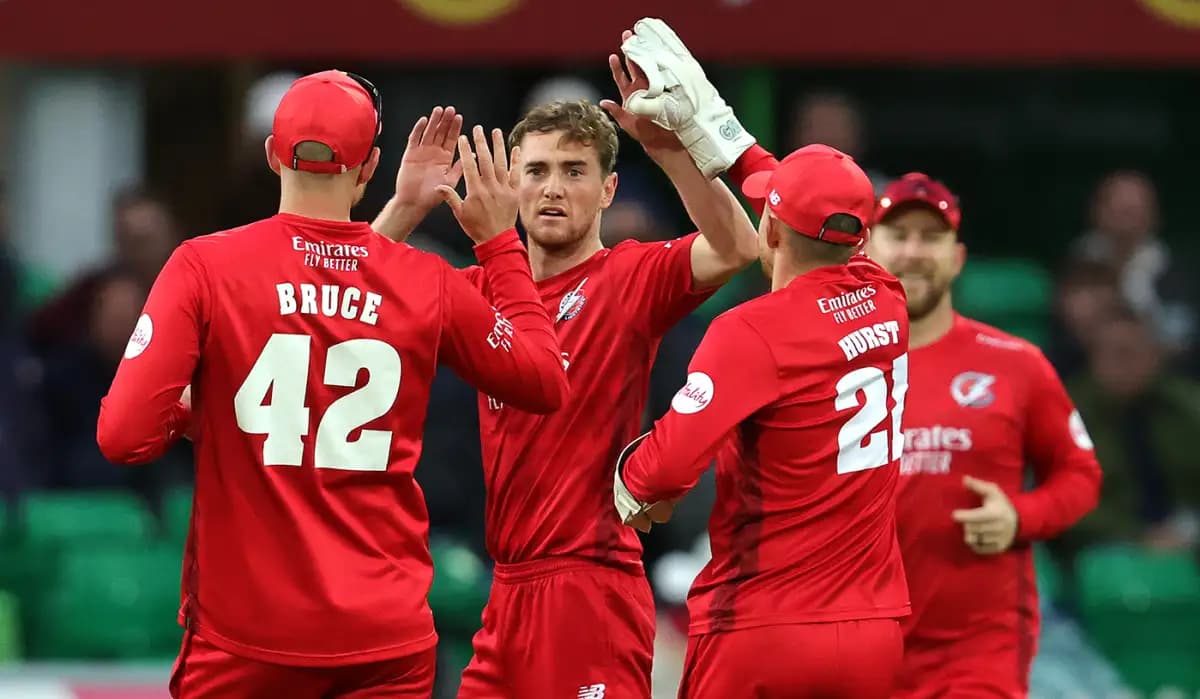 Bailey’s Five-Wicket Haul Shines as Lancashire Take Control