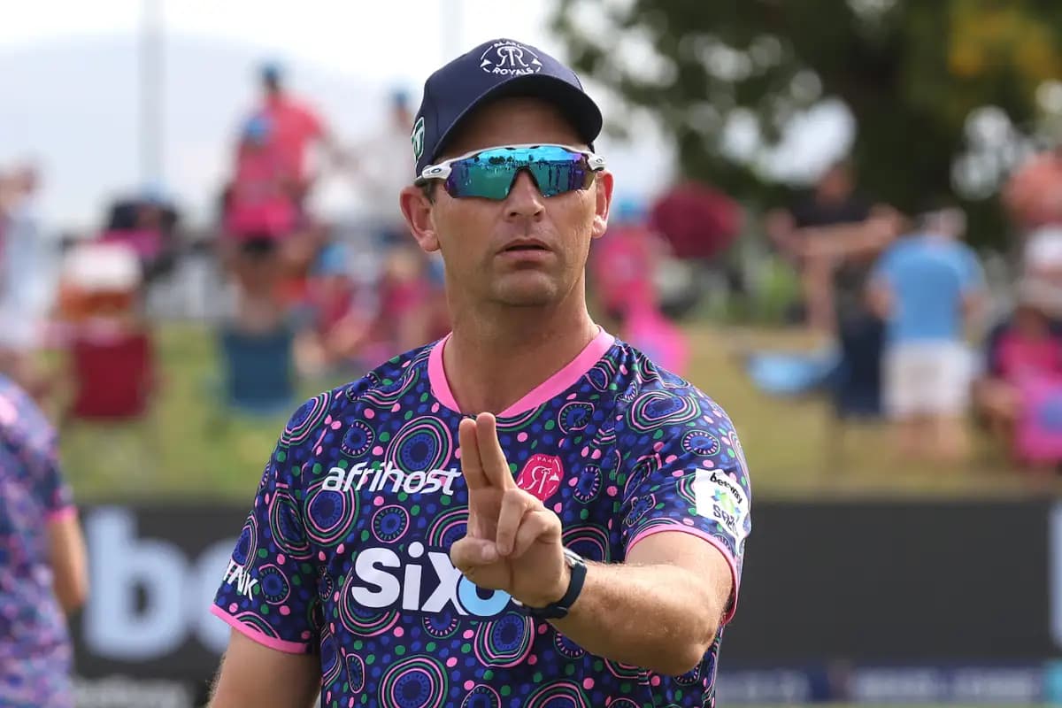 Shane Bond takes charge of Birmingham Phoenix men’s side
