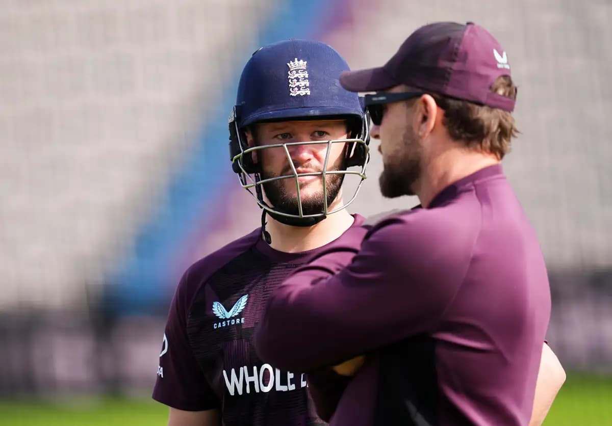 Duckett says England are trading chaos for control