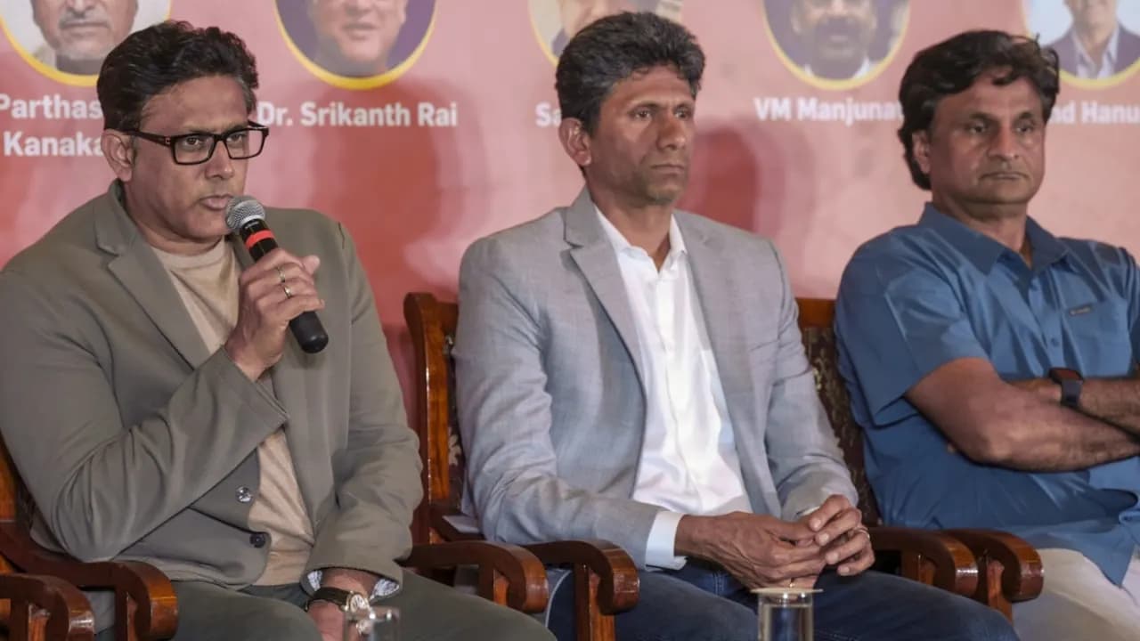 Kumble Endorses Venkatesh Prasad, Says ‘Venky Will Bring Change’ to KSCA