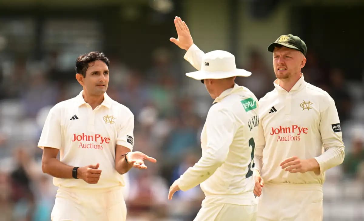 Rew and Abell Deliver Record Fourth-Wicket Rescue for Somerset