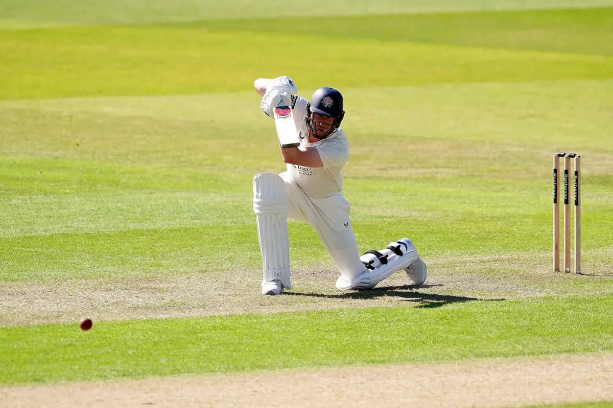 Lancashire Dominate Kent with Triple Centuries to Push for Elusive Red-Ball Win