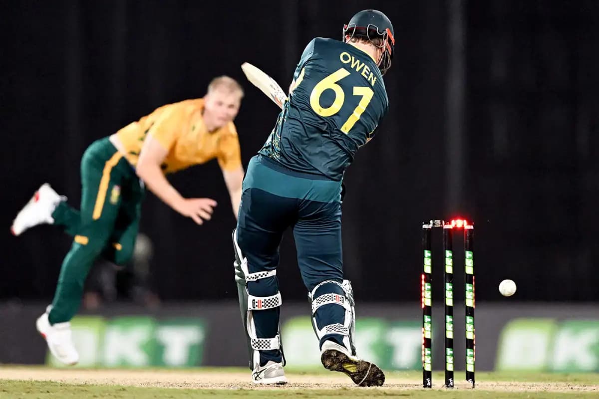 Owen, Morris, and Short Withdraw from South Africa Series