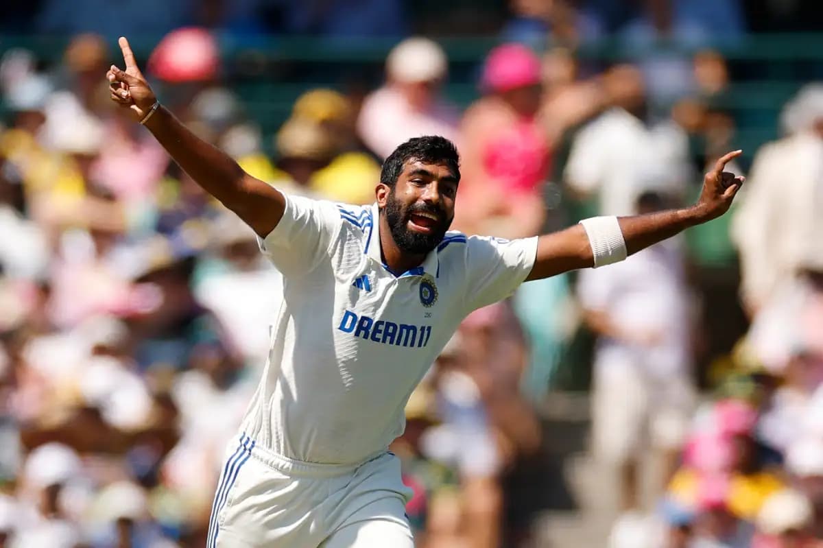 Bumrah links up with Mumbai Indians ahead of home clash against RCB
