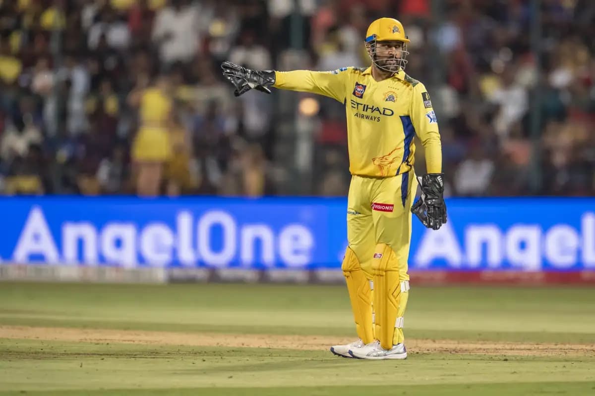 MS Dhoni Reflects on Future as CSK Shifts Focus to Building for IPL 2026