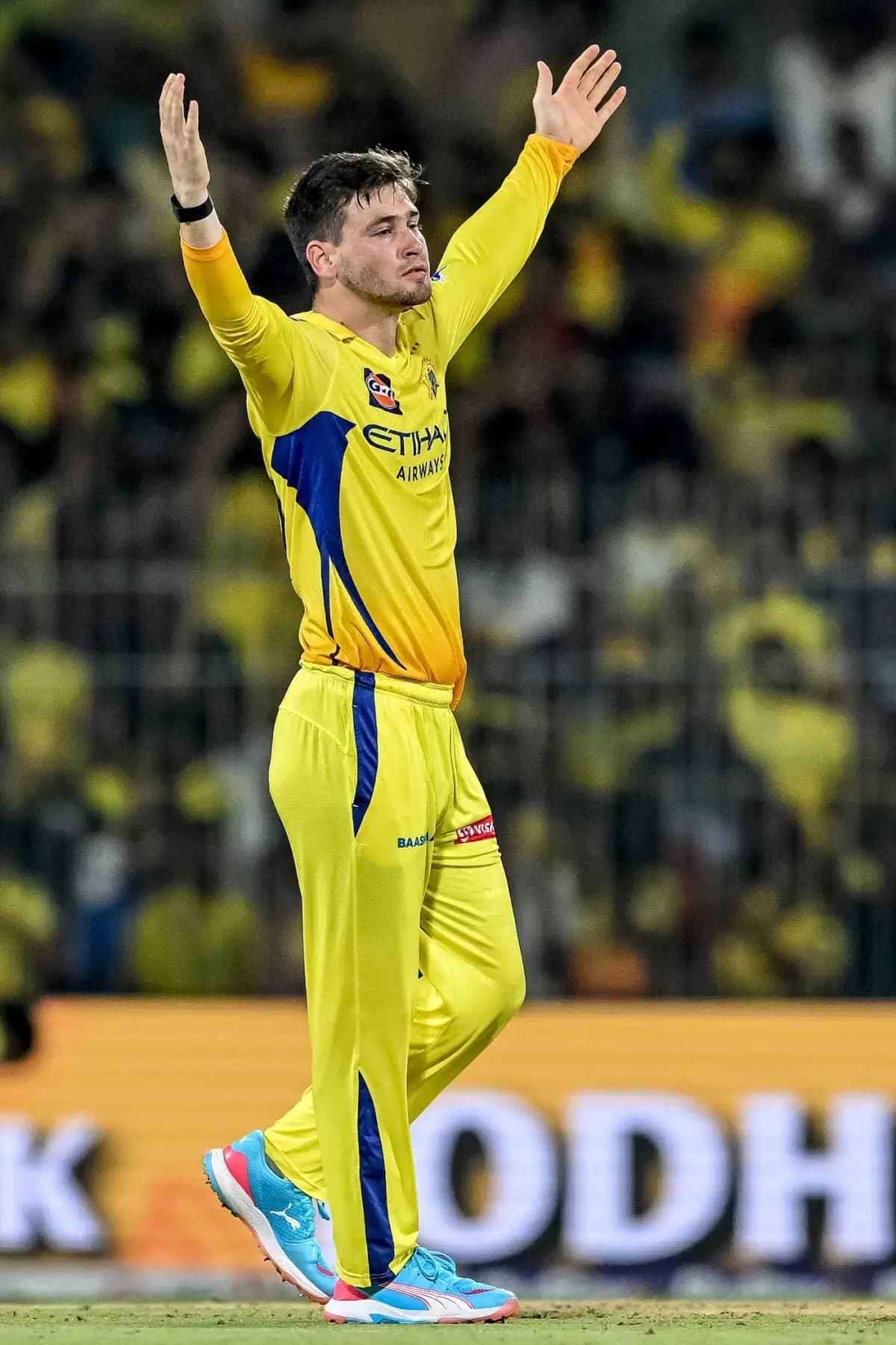 IPL 2025: Orange Cap Unchanged, Noor Ahmad Levels at Top of Purple Cap Race