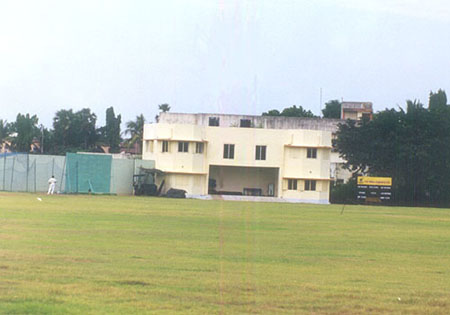 Guru Nanak College Ground cricket ground
