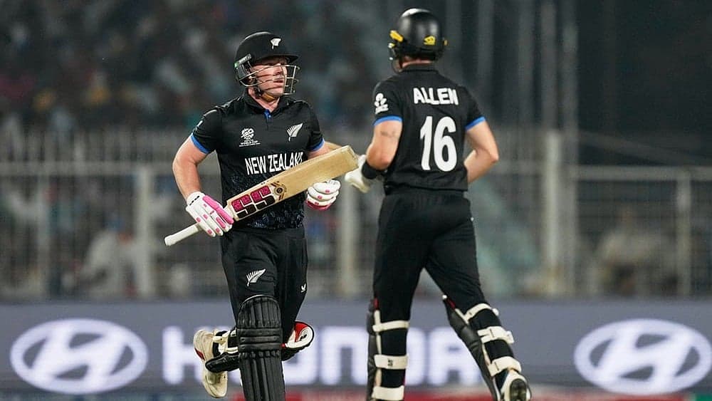 Finn Allen's unbeaten 33 drives New Zealand to 65 for 1 in the Hagley Oval powerplay