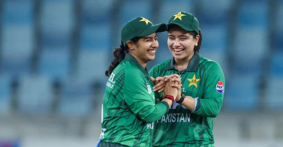 Nashra Sandhu's 6 for 7 sends Pakistan into the Women's Asia Cup semi-finals