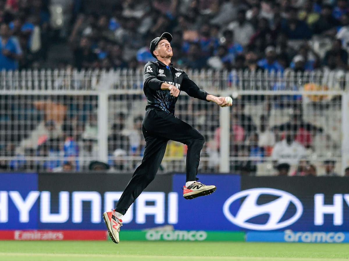 Santner's New Zealand face India at Hagley Oval without the injured Rachin Ravindra