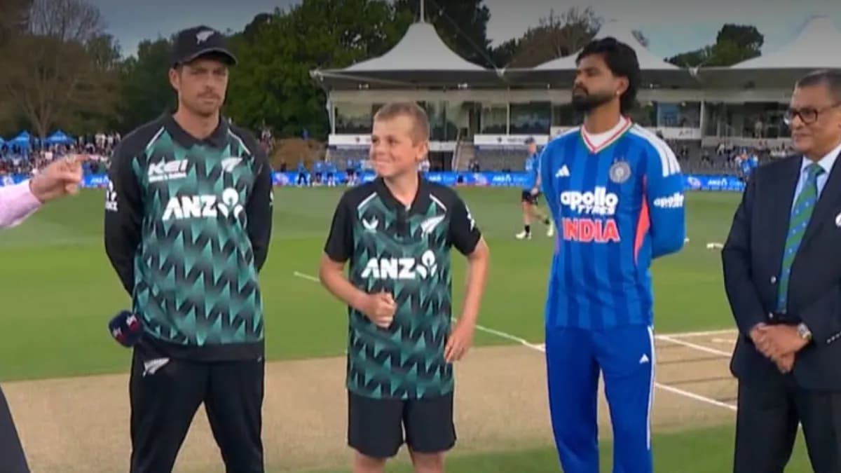 Shreyas Iyer opts to bowl again as India close on the series in Wellington