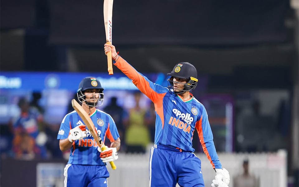 Abhishek Sharma's 69 and Arshdeep Singh's 3-44 put India 2-1 up in Indore