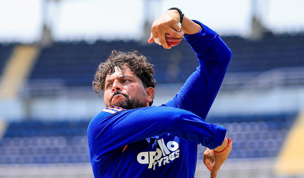 R Ashwin Questions India’s Handling of Kuldeep Yadav Ahead of New Zealand T20I Series