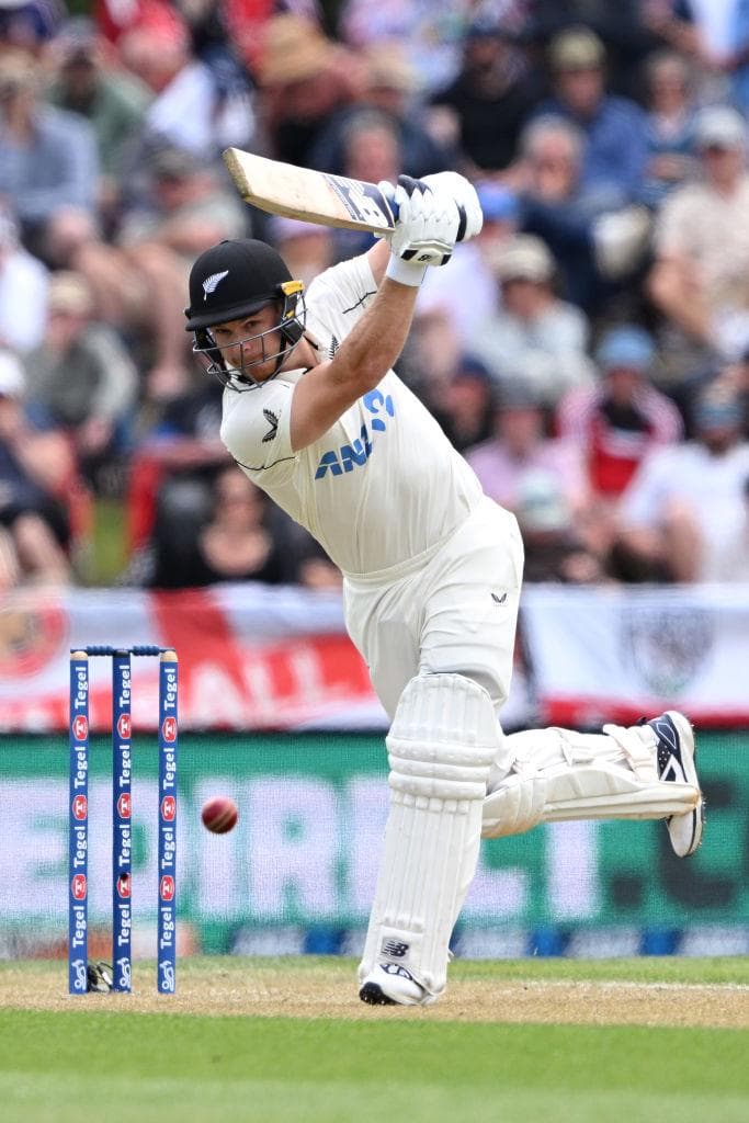 New Zealand Suffer Double Injury Blow Ahead of Series Decider vs England
