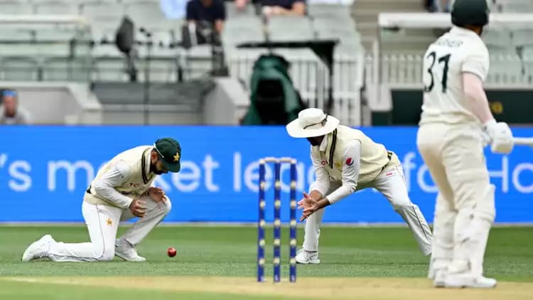 Mitchell Marsh Ruled Out of Pakistan Tour as Australia Hand Inglis Captaincy