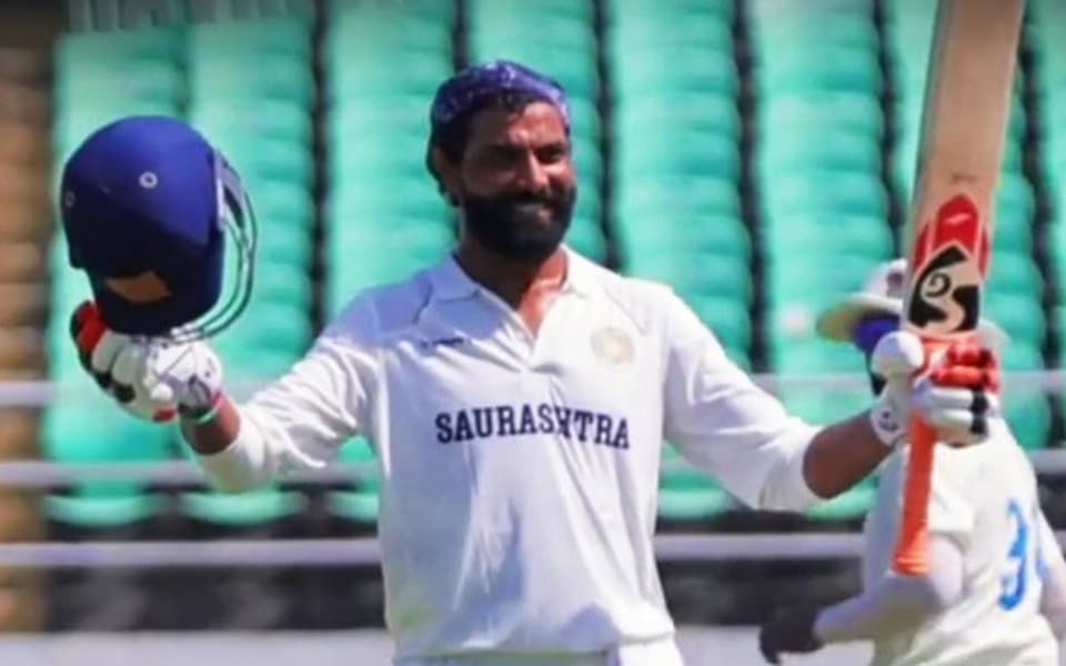 Ravindra Jadeja's century and three wickets earn Saurashtra the first-innings points