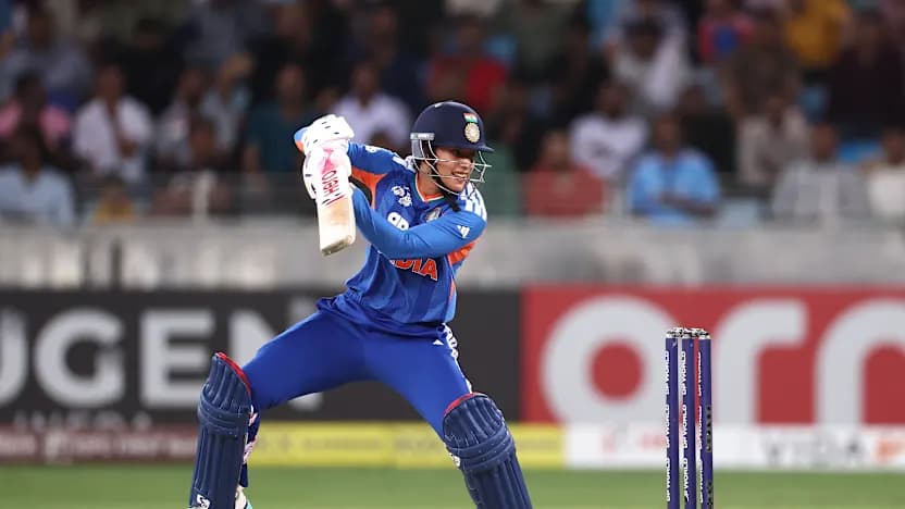 Smriti Mandhana overtakes Suzie Bates as the leading run-scorer in women's T20Is