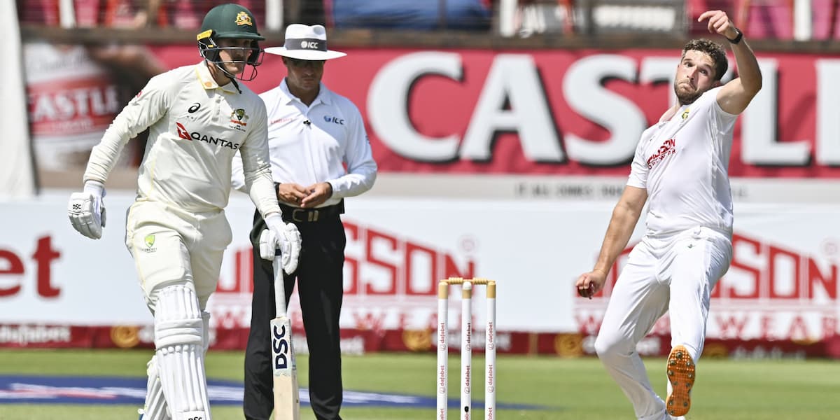 Mulder and Jansen leave Australia four down after Maddinson's record duck in Durban